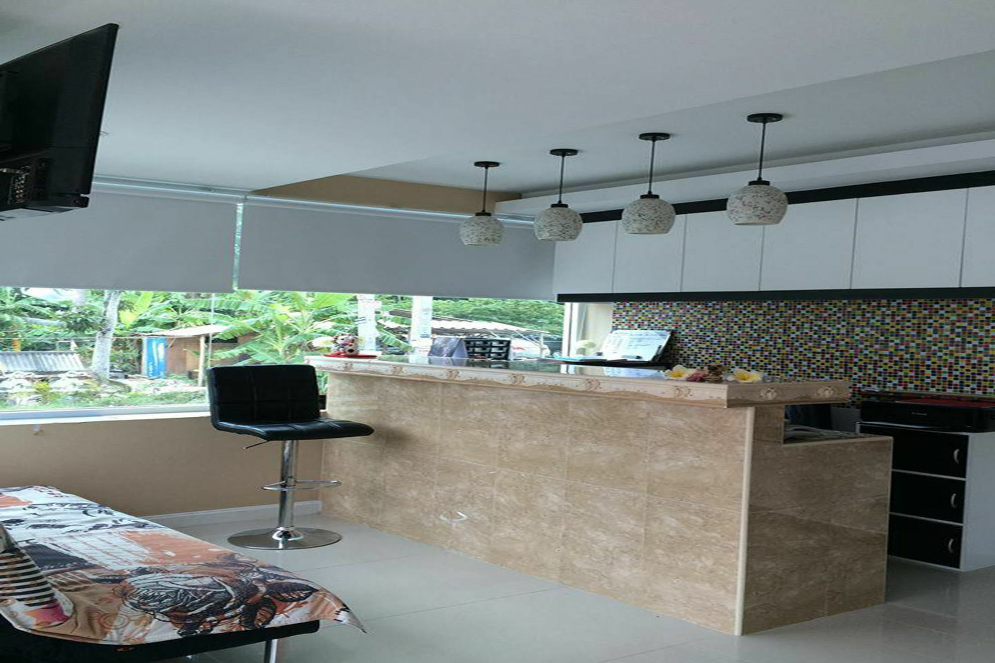 Oyo 75389 Pandora House Hotel Патая Екстериор снимка