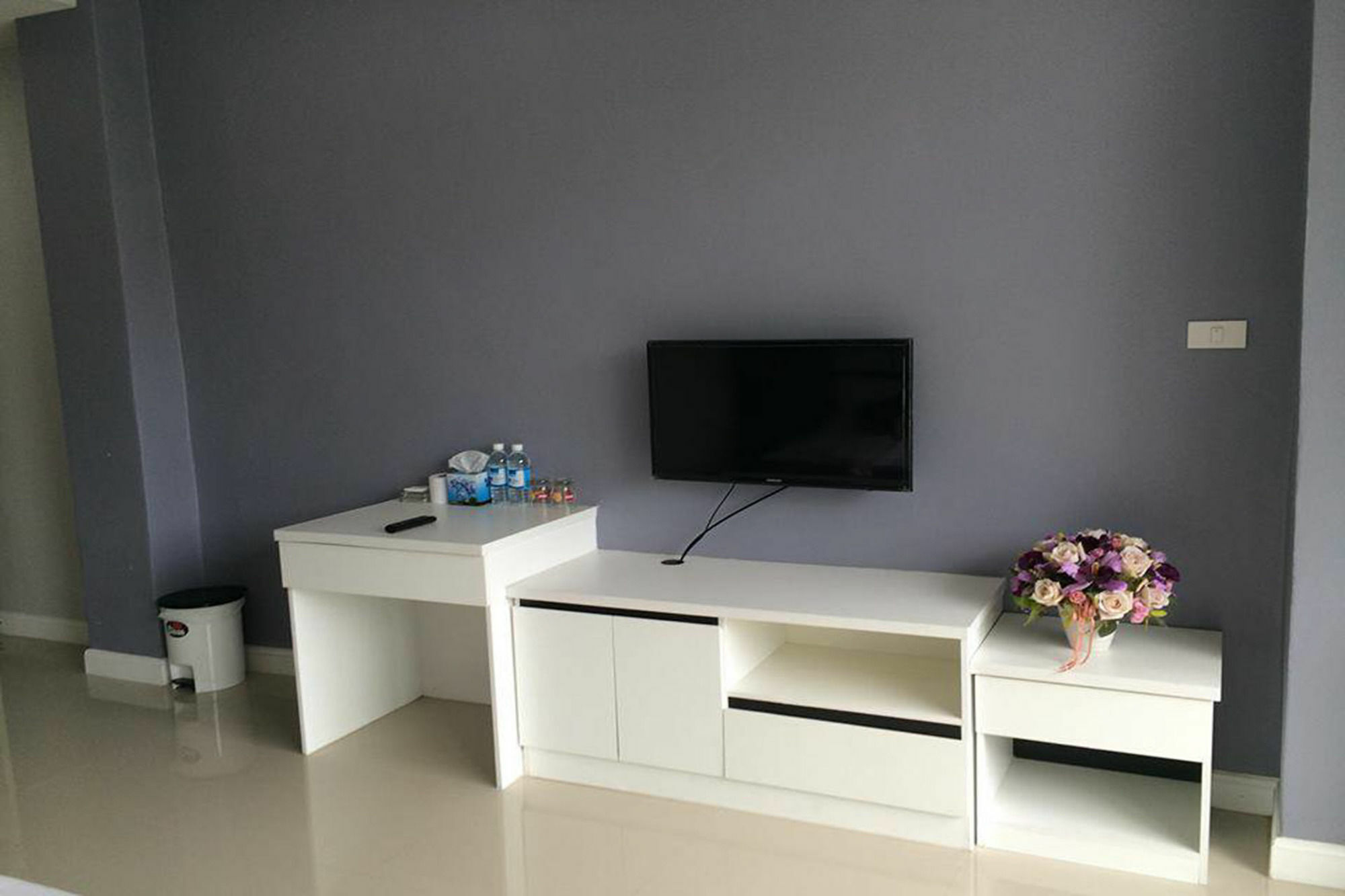 Oyo 75389 Pandora House Hotel Патая Екстериор снимка